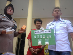 Gara Gara Ban Bocor, Pengedar Narkoba Pada Kawanan Pengamen Terbongkar.