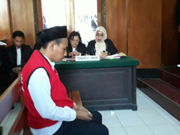Fauzi Warga Wiyung Disidangkan Gara Gara Ganja