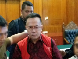 Eksepsi Dikabulkan, Henry J Gunawan Jadi Tahanan Kota