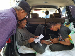 Kepergok Mencuri, 2 Pemuda Ingusan Babak Belur.