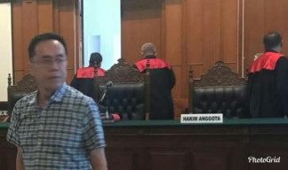 Saksi Tak Hadir, Sidang Henri J Gunawan di Tunda.