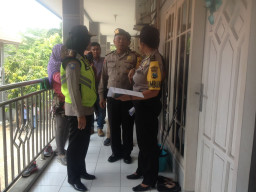Tiga Penginapan Elite Dukuh Kupang di Razia, 9 Pasangan Mesum Terjaring.
