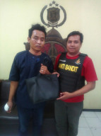 Tersungkur Saat Beraksi, Jambret Amatir di Ringkus.