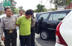 Berdalih Ngajak Bisnis, Pria Ini Gondol Mobil.