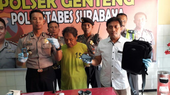 Urung Mudik, Acok di Bekuk Usai Curi Tas Dalam Mobil.
