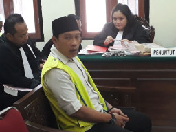 Budi Pengedar Narkoba Gadel Sari Disidangkan.