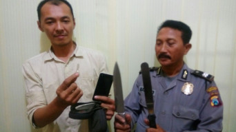 Terekam Kamera CCTV Bobol Mesin Ketangkasan, Arek Diponegoro di Kecrek.