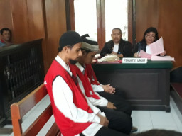 Belum Sempat Nikmati Sabu, 3 Pria Ini Masuk Penjara.