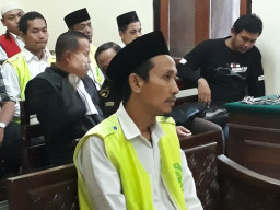 Priyo: Nyabu Buat Ketenangan, Pengunjung Sidang Pun Tertawa.