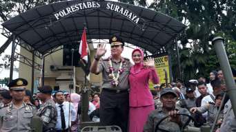 Ditengah Rintik Hujan, M. Iqbal di Lepas Anggota Menuju Tugas yang Baru.