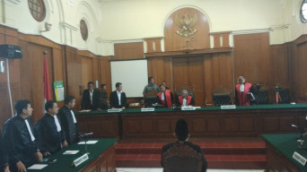 Divonis 2 Tahun, Ustadz Alfian Tanjung Ajukan Banding.