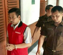 Wakil Dekan Cabul di Vonis 5 Tahun Penjara.