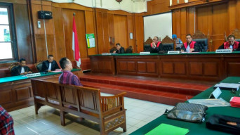 Didampingi Yusril Ihza Mahendra, Eksepsi Hendry Masuk Materi Pokok Perkara.