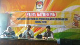 KPU Bondowoso Sosialisasikan Tahapan Pilkada.