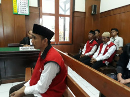 Tergiur Imbalan Rp.30. Juta, Holis Bawa Sabu Dari Malaysia ke Indonesia