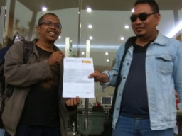 Kirimi Surat Kepala Sekolahnya, Agus Merasa Dicemarkan dan Segera Laporkan PT. Akbi ke Polisi.