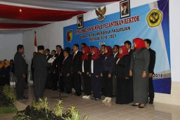 Rektor Universitas Merdeka Pasuruan Dilantik 