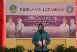 Tim Penilai PKK-KB Kesehatan Jatim, Tinjau Kota Pasuruan.
