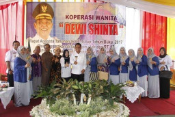 Walikota Pasuruan, Hadiri RAT Koperasi Dewi Shinta.
