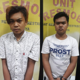 Keluar Cafe di Bacok, Motor Korban Dirampas.