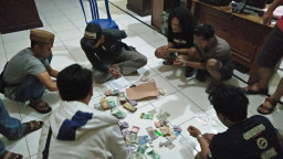 Satnarkoba Situbondo, Tangkap Pengedar dan Pemasok Pil Trex/Koplo.