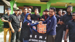 Usai Banjir Bandang, Relawan Mahardika Gelar Baksos.