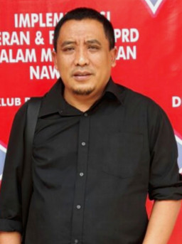 Sekretaris Tim Pemenangan SABAR, Desak Pemkab Bondowoso Tuntaskan Perekaman 30 Ribu E-KTP.