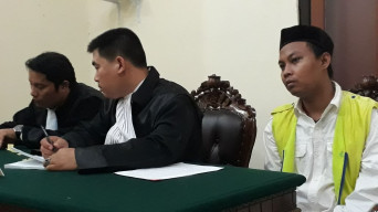 Sediakan Tempat Untuk Nyabu, Penjual Roti Bakar Disidangkan.