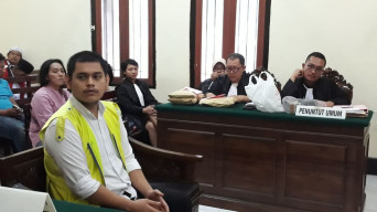 Dikampung Aktif Bersosialisasi dan Pendiam, Ternyata Mahasiswa Ini BD Narkoba.