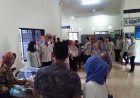Kerja Sama Tim Samsat Krian, Wujudkan Pelayanan Prima.