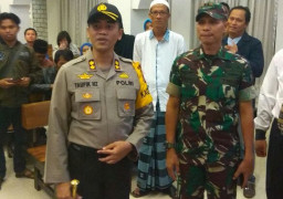 Pasca Teror Surabaya, Polres Bondowoso Siapkan Personil Bersenjata Lengkap Amankan Gereja
