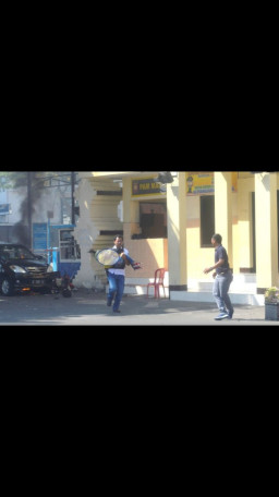 Kasat Narkoba Polrestabes Surabaya, Selamatkan Anak Saat Ledakan Bom di Mapolrestabes.