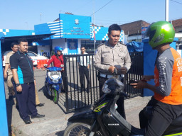 Penjagaan Ekstra Ketat, Antisipasi Teror Bom di Pasuruan.