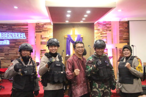 Antisipasi Aksi Teror, Kapolres Bersama Dandim Patroli ke Gereja.