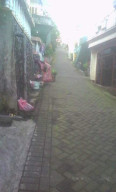 Tretes Saat Ramadhan di Jalan Sepi, Dalam Villa Bergoyang.