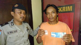 Ketahuan Simpan Sabu Dalam Sandal, Kuli Bangunan Asal Jojoran di Bekuk Polisi
