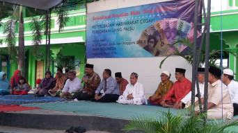 BI Sosialisasikan Peredaran Uang di Ponpes Miftahul Ulum.