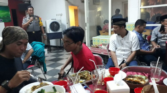 Guna Pererat Kemitraan, Kapolsek Karangpilang Buka Bareng Dengan Wartawan.