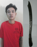 Ngebut di Tegur, Pria ini Ancam Penegur Dengan Golok Terhunus.