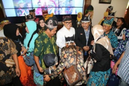 Anas Ajak ASN, Doakan Mantan Pemimpin Banyuwagi.