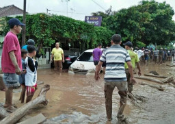 Banjir Bandang Sapu 3 Kecamatan di Banyuwangi.