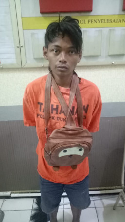 Berkat Polisi Pengawal Kotak Suara Pilgub, Aksi Jambret Ini Terhenti.