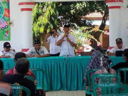 Pavingisasi Akses Jalan, Pemdes Bajulmati Ajak Rembug Pedagang Pasar