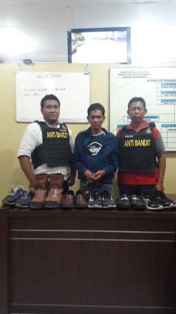 Kepergok Curi Sepatu, Pria Ini di Bekuk.