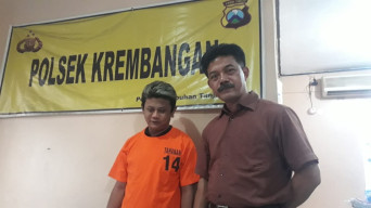 Gadaikan Mobil Tetangga, Pria Ini di Ringkus Polsek Krembangan.