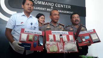 2 Kurir 7 Ons Sabu dan 173 Butir Ekstasi Jaringan Lapas, Dibekuk Polrestabes Surabaya.