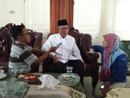 KH. Salwa Arifin Kecewa, Sudah Triwulan ke 3 Realisasi PBB se Bondowoso Hanya 18 Persen.