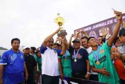Kepri Gelar Turnamen Sepak Bola Jurnalis Cup II 2018