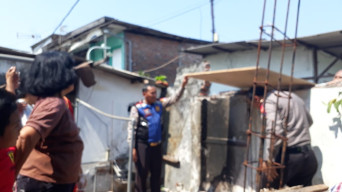 Kapolsek Tegalsari, Ajari Warga Selamatkan Diri Dari Gempa Bumi.
