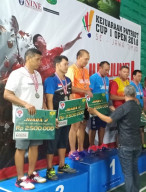 Juarai Bulu Tangkis Piala Patriot Cup, AKBP Eddwi Sumbangkan Hadiahnya Pada Korban Gempa 